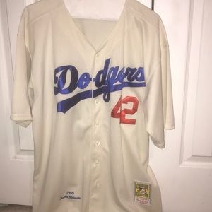 Jackie Robinson baseball jersey